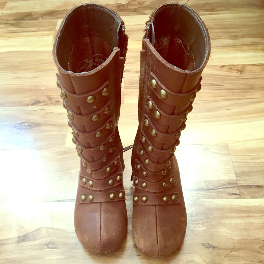 JoyFolie Brown Boots